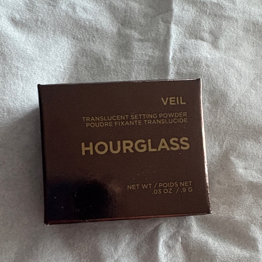 Hourglass Veil Setting Powder Deluxe Sample Size NWB